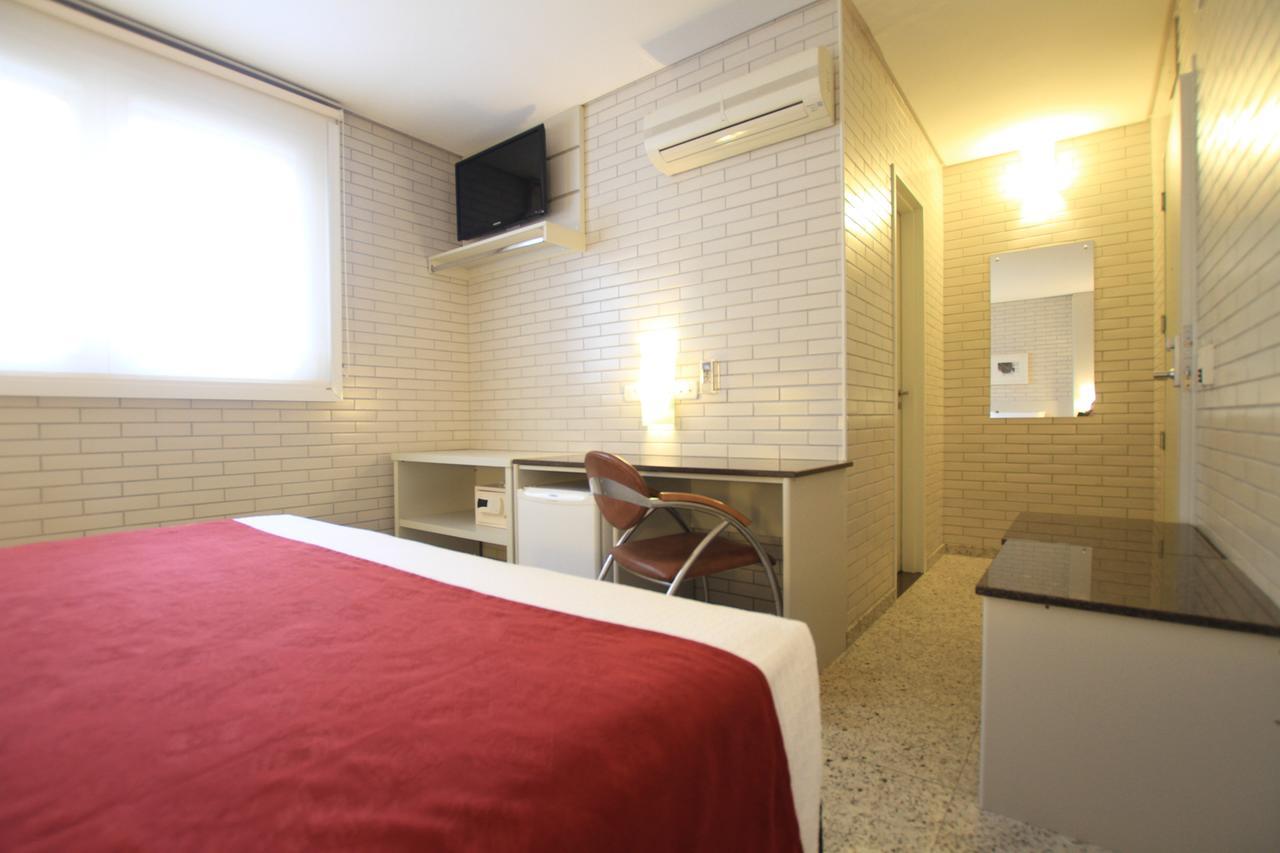 Hotel Confiance Soho Batel Куритиба Экстерьер фото