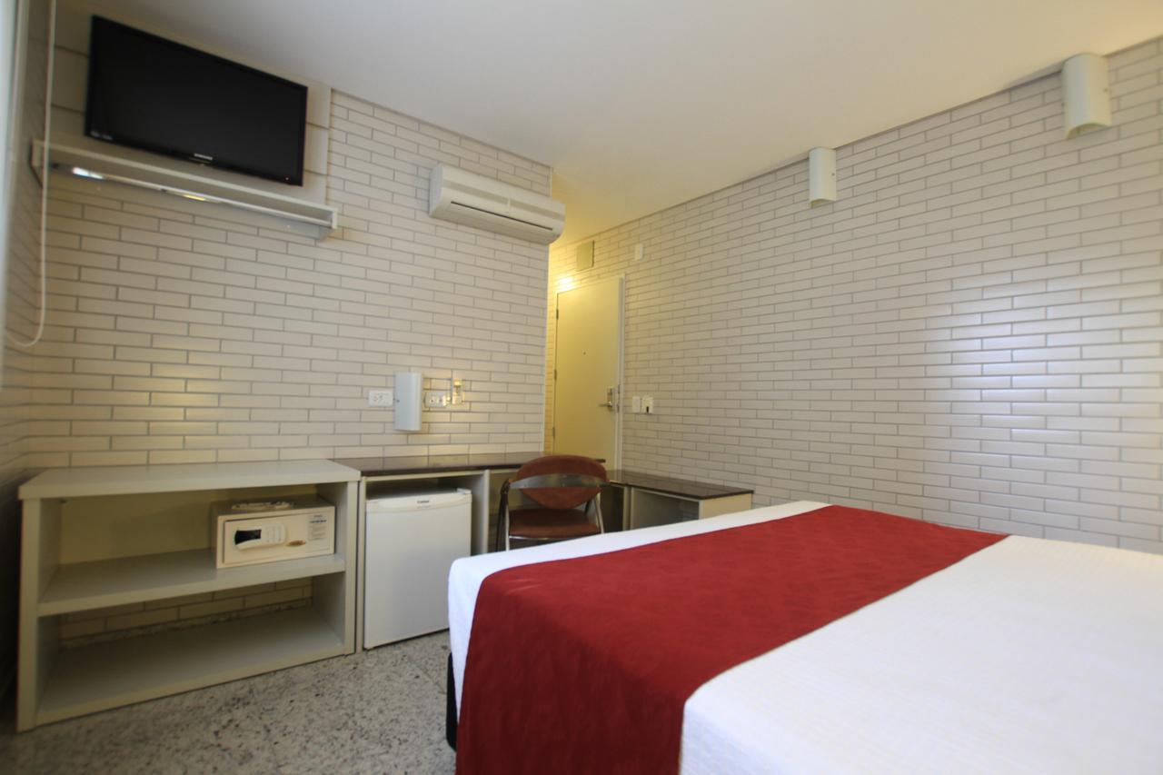 Hotel Confiance Soho Batel Куритиба Экстерьер фото